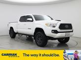 Photo of 2018 White Toyota Tacoma
