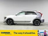 Thumbnail of 2023 White Kia Niro EV
