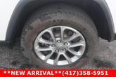 Thumbnail of 2015 Bright White Clearcoat Jeep Grand Cherokee