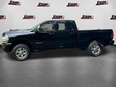 Thumbnail of 2024 Diamond Black Crystal Pearlcoat RAM 2500