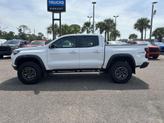 Thumbnail of 2025 Summit White Chevrolet Colorado