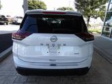 Thumbnail of 2026 Everest White Pearl Tricoat Nissan Rogue