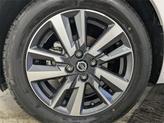 Thumbnail of 2021 Aspen White TriCoat Pearl Nissan Versa