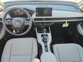 Thumbnail of 2026 Platinum White Honda HR-V