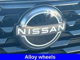 Thumbnail of 2023 Pearl White Tricoat Nissan Altima