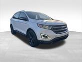 Thumbnail of 2018 White Platinum Ford Edge