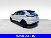 Thumbnail of 2018 White Platinum Ford Edge