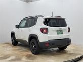 Thumbnail of 2021 Alpine White Clearcoat Jeep Renegade