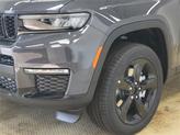 Thumbnail of 2025 Baltic Gray Metallic Clearcoat Jeep Grand Cherokee L