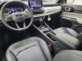 Thumbnail of 2025 Silver Zynith Metallic Clearcoat Jeep Compass