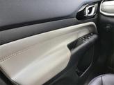 Thumbnail of 2025 Silver Zynith Metallic Clearcoat Jeep Compass
