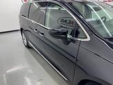 Thumbnail of 2017 Black Chrysler Pacifica