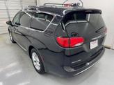 Thumbnail of 2017 Black Chrysler Pacifica