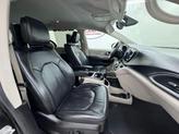Thumbnail of 2017 Black Chrysler Pacifica
