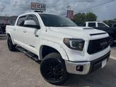 Photo of 2018 White Toyota Tundra