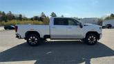Thumbnail of 2025 White Frost Tri-Coat GMC Sierra 3500