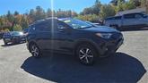 Thumbnail of 2018 Green Toyota RAV4