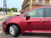 Thumbnail of 2017 Maroon Chrysler Pacifica