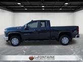 Thumbnail of 2022 Northsky Blue Metallic Chevrolet Silverado 2500