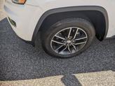 Thumbnail of 2018 Bright White Clearcoat Jeep Grand Cherokee