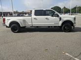 Thumbnail of 2021 Oxford White Ford F-350