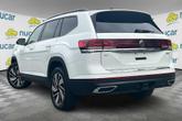 Thumbnail of 2024 Pure White Volkswagen Atlas