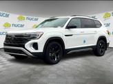 Thumbnail of 2025 Pure White Volkswagen Atlas