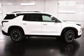 Thumbnail of 2025 Summit White Chevrolet Traverse