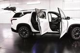 Thumbnail of 2025 Summit White Chevrolet Traverse