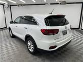 Thumbnail of 2019 Snow White Pearl Kia Sorento