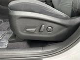 Thumbnail of 2019 Snow White Pearl Kia Sorento