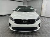 Thumbnail of 2019 Snow White Pearl Kia Sorento