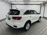 Thumbnail of 2019 Snow White Pearl Kia Sorento