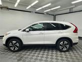 Thumbnail of 2016 White Diamond Pearl Honda CR-V