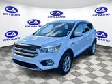 Thumbnail of 2017 Oxford White Ford Escape