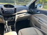 Thumbnail of 2017 Oxford White Ford Escape