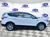 Thumbnail of 2017 Oxford White Ford Escape