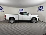 Thumbnail of 2022 Summit White Chevrolet Colorado