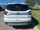 Thumbnail of 2018 Oxford White Ford Escape
