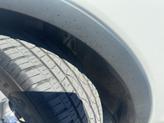Thumbnail of 2018 Oxford White Ford Escape