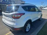 Thumbnail of 2018 Oxford White Ford Escape