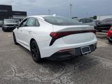 Thumbnail of 2025 Snow White Pearl Kia K5