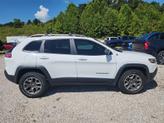 Thumbnail of 2020 Bright White Clearcoat Jeep Cherokee
