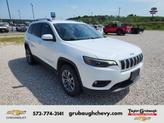 Photo of 2019 Bright White Clearcoat Jeep Cherokee
