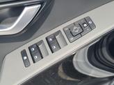Thumbnail of 2025 Snow White Pearl Kia Niro