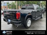 Thumbnail of 2022 Onyx Black GMC Sierra 2500