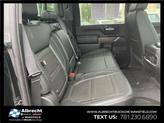 Thumbnail of 2022 Onyx Black GMC Sierra 2500