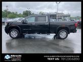 Thumbnail of 2022 Onyx Black GMC Sierra 2500