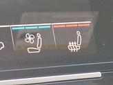 Thumbnail of 2025 Glacier White Metallic Audi Q7
