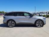 Thumbnail of 2025 Gray Metallic Lincoln Nautilus